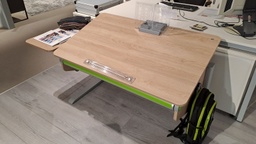 [14651..25..29] Schreibtisch Winner